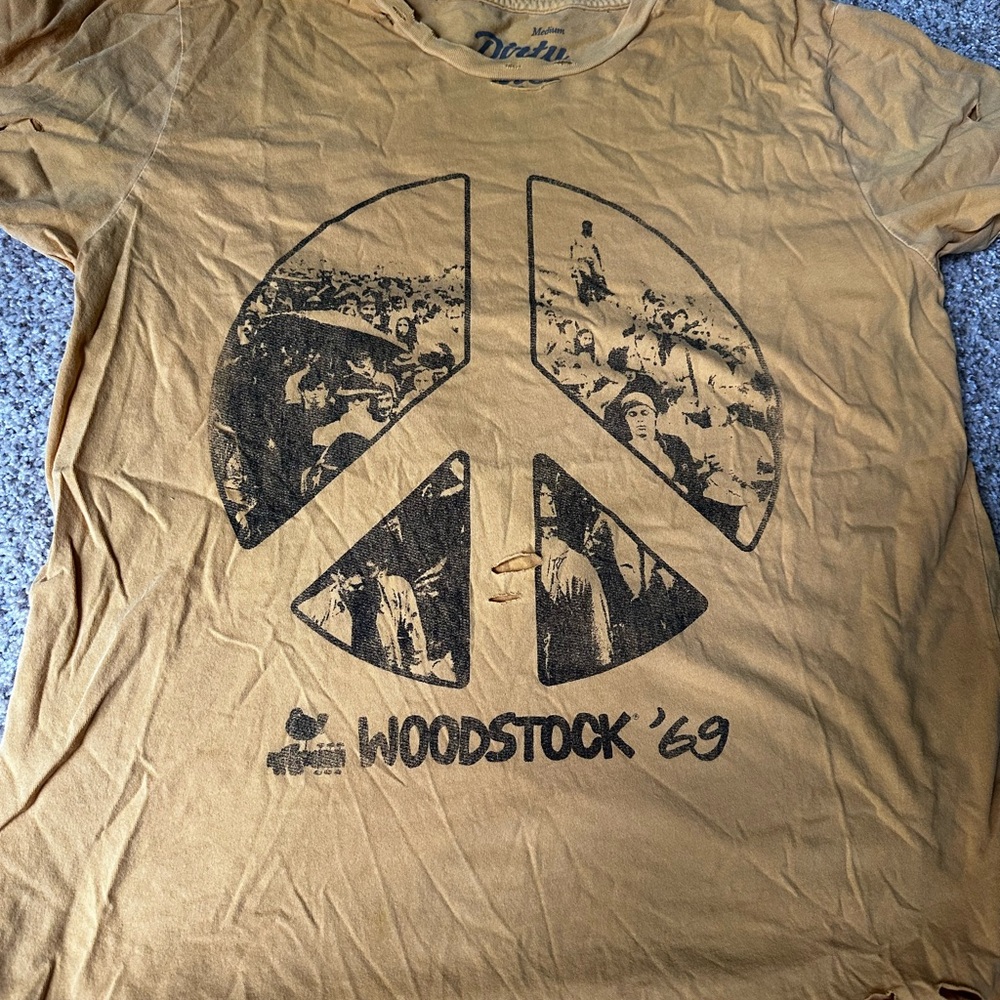 Woodstock '69 Peace Logo Graphic Tee - Mustard